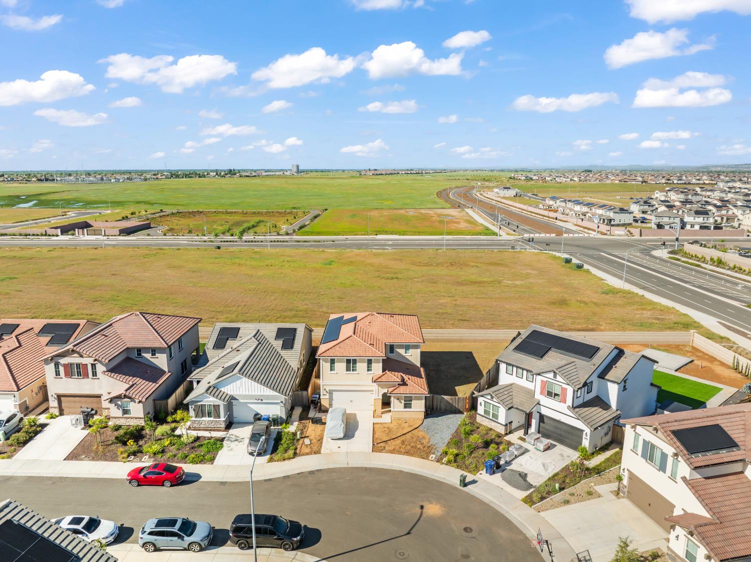 4385 Hawkfinch Circle