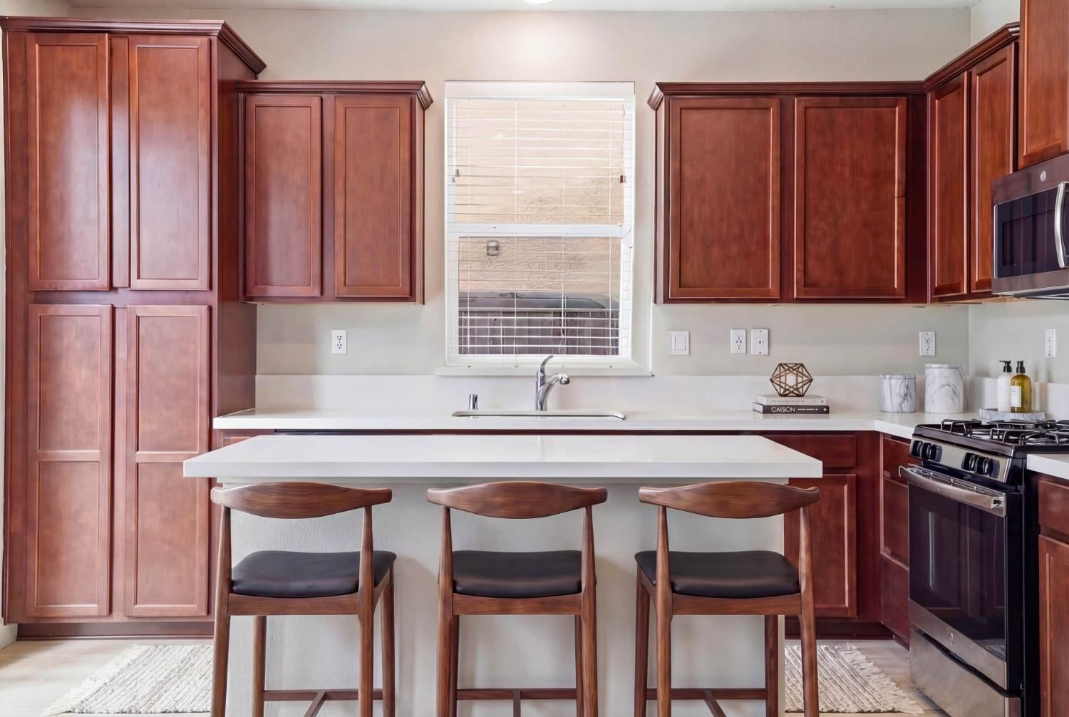 7790 Finnhorse Way