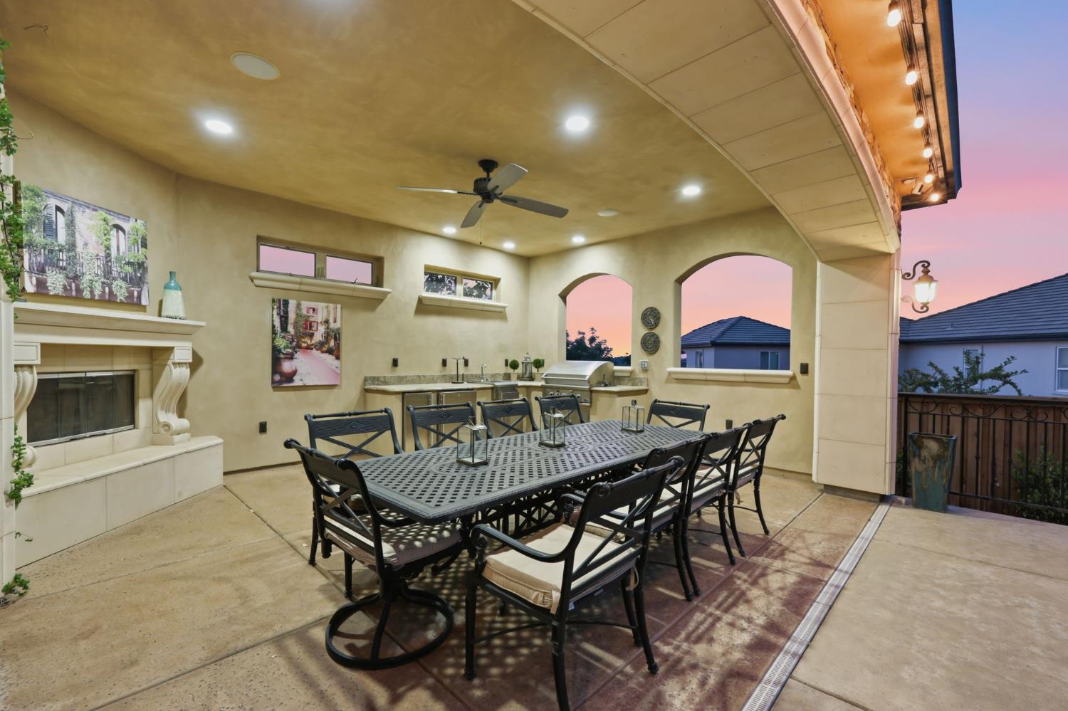 1734 Lake Vista Way