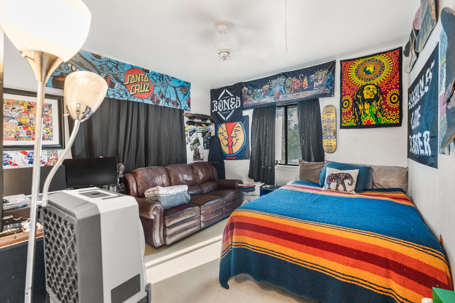 9084 Howell Lane