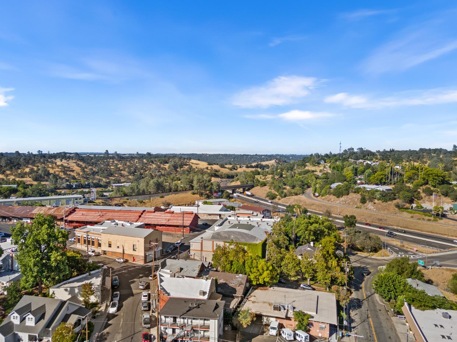9084 Howell Lane