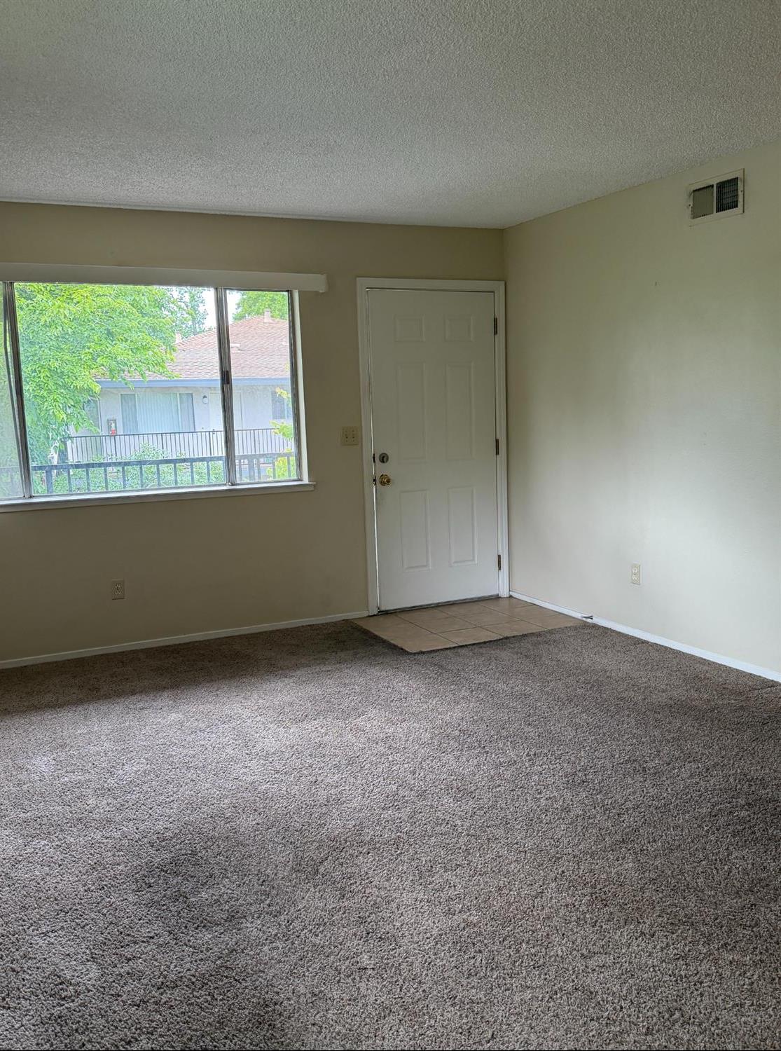 4711 Hayford Way 4