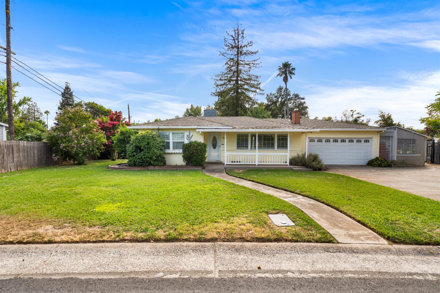 2661 Foothill Drive