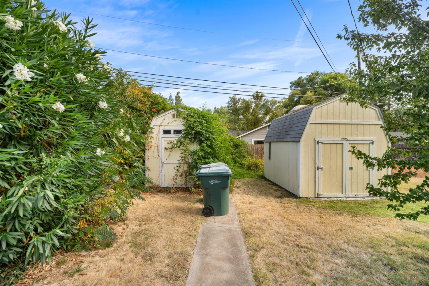 2661 Foothill Drive