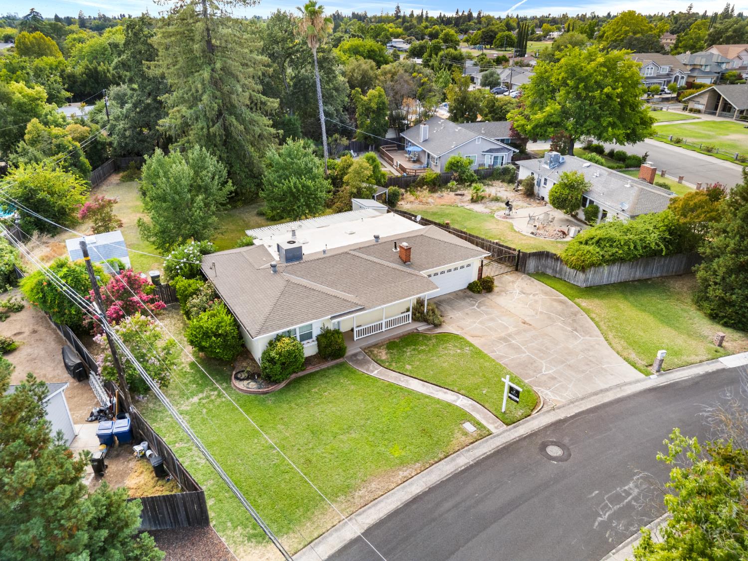 2661 Foothill Drive