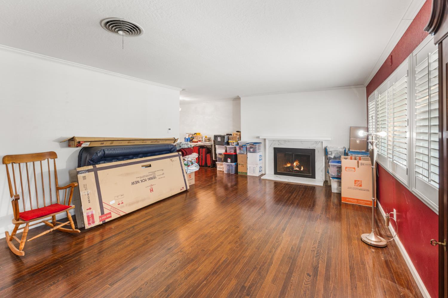 2661 Foothill Drive