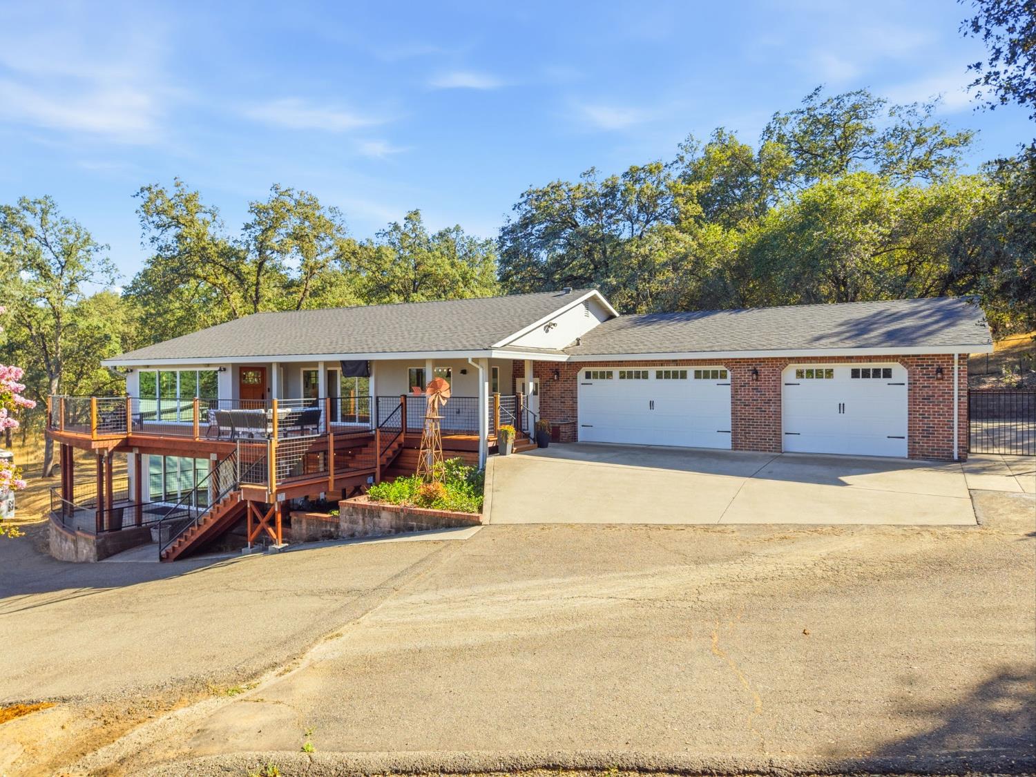 2601 Deer Brush Lane