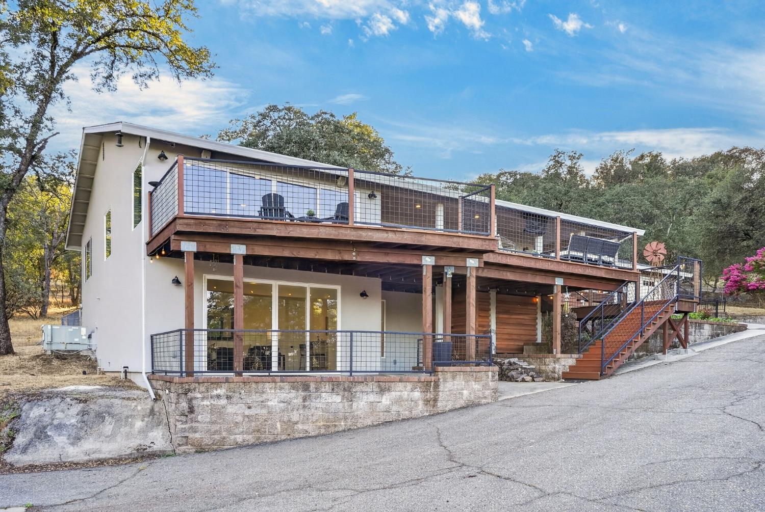 2601 Deer Brush Lane