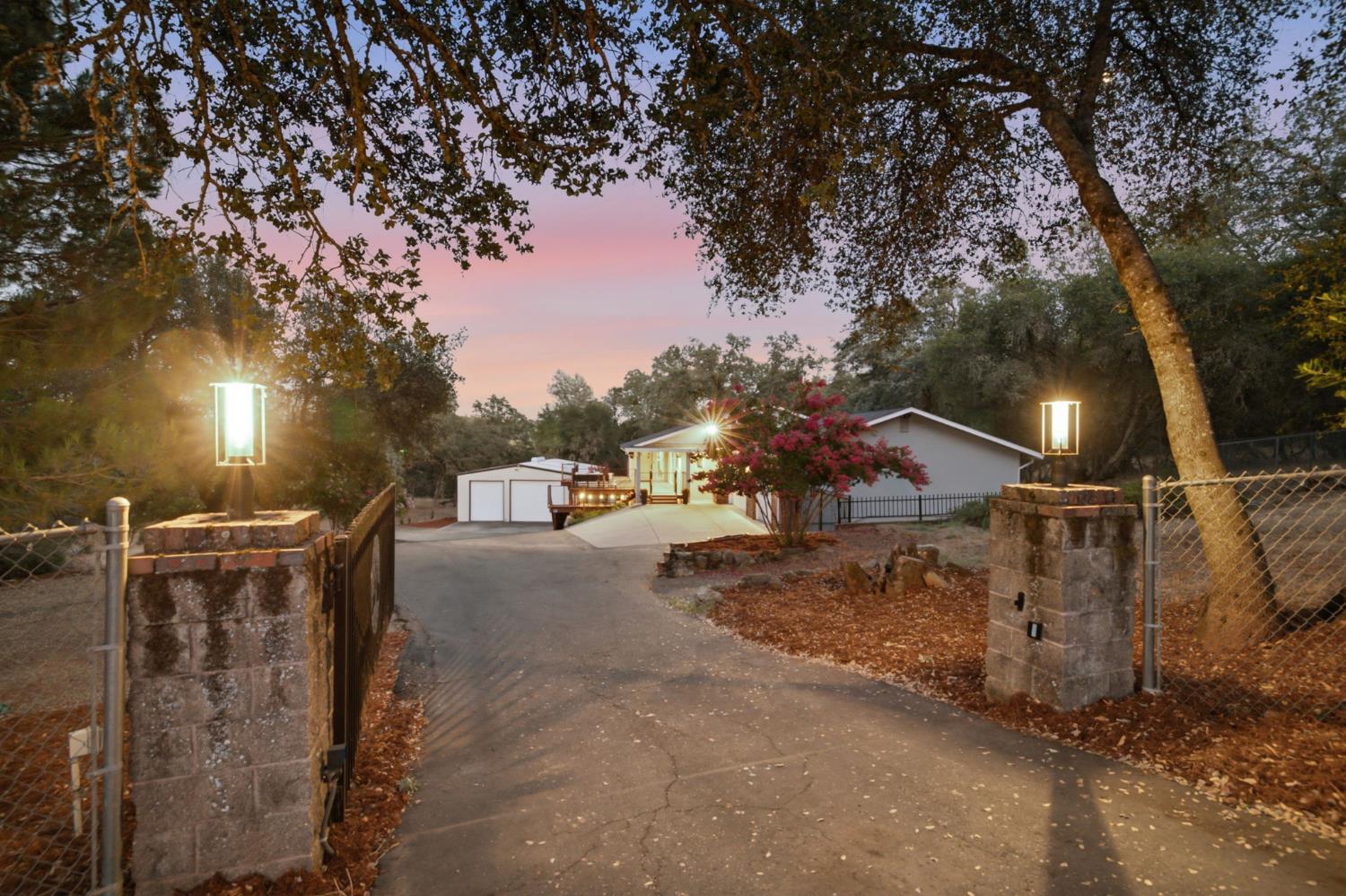 2601 Deer Brush Lane