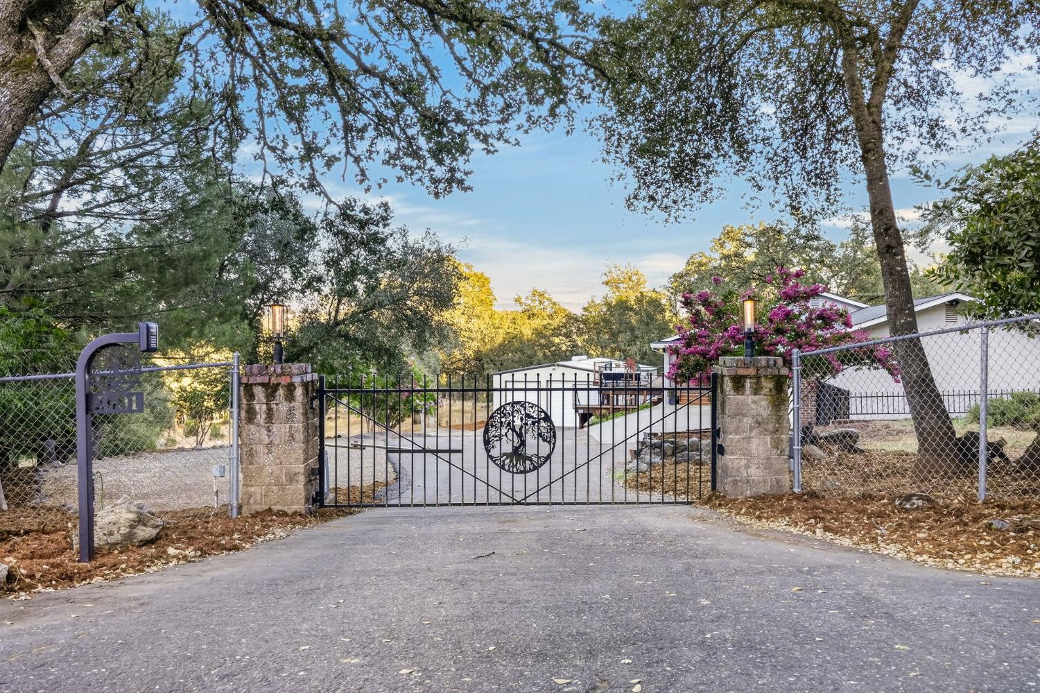2601 Deer Brush Lane