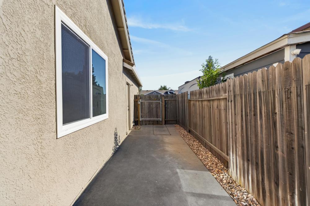 9055 Grouse Meadow Drive