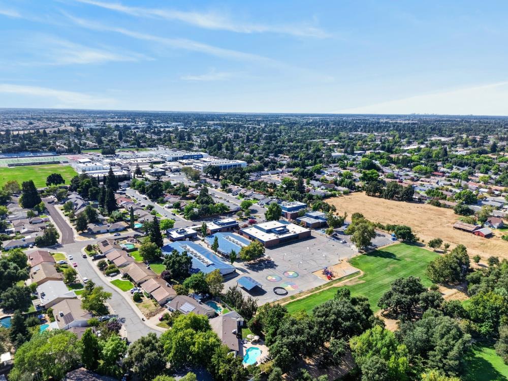 9055 Grouse Meadow Drive
