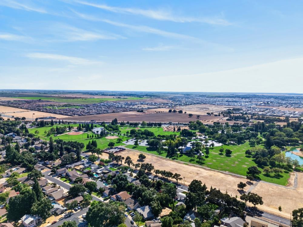 9055 Grouse Meadow Drive