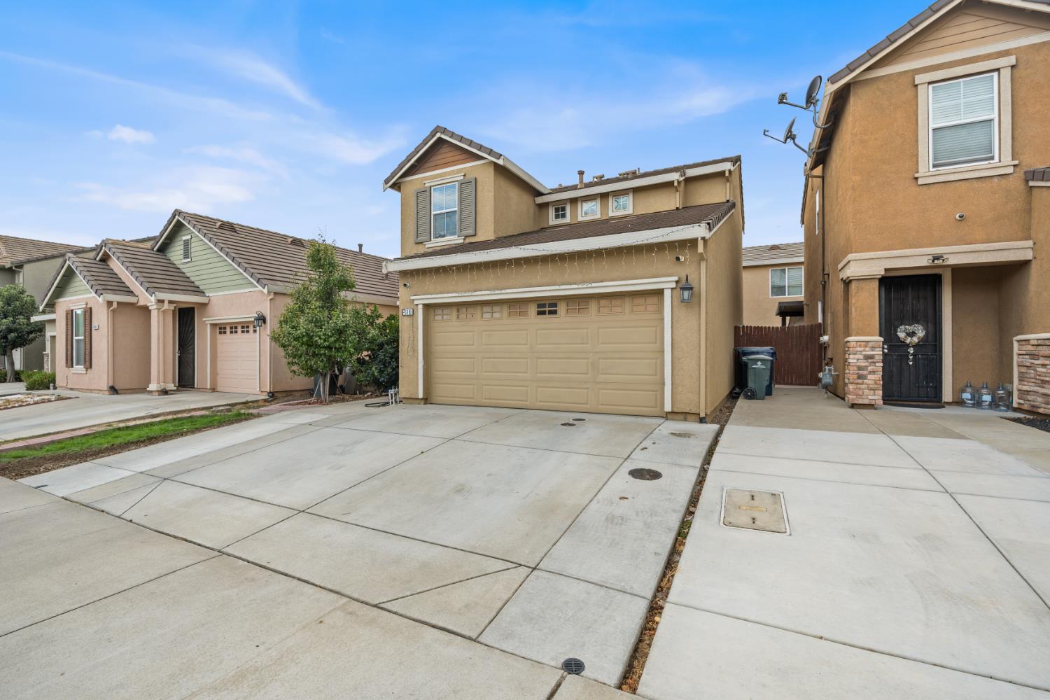 7518 Georgica Way