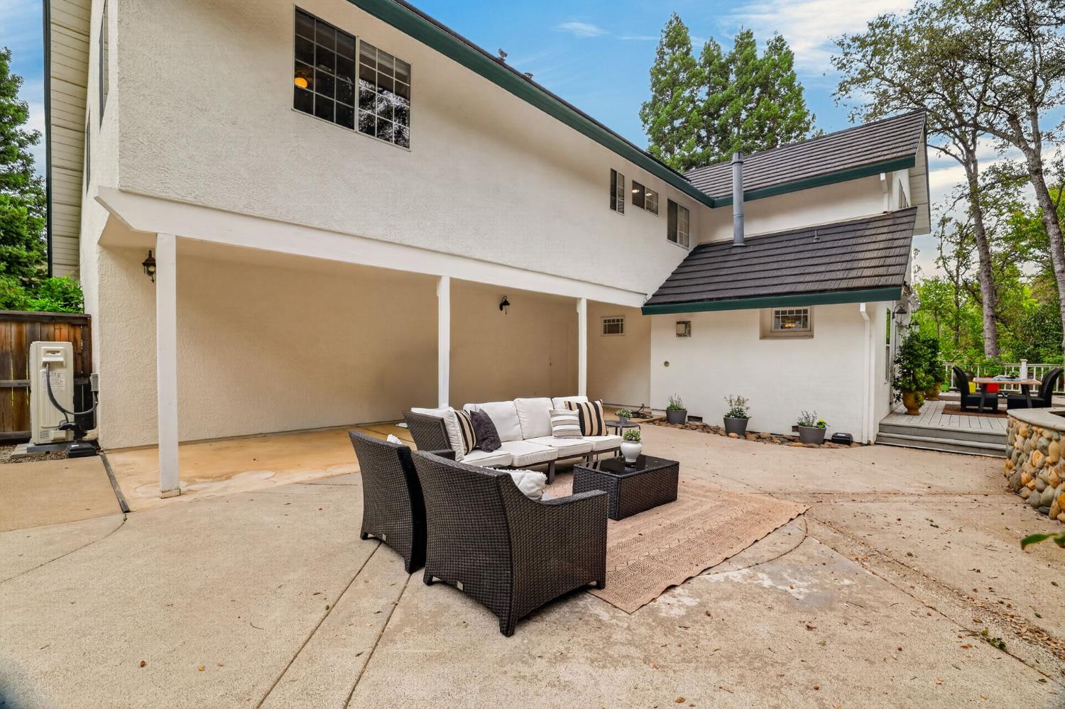 1942 Sheffield Drive