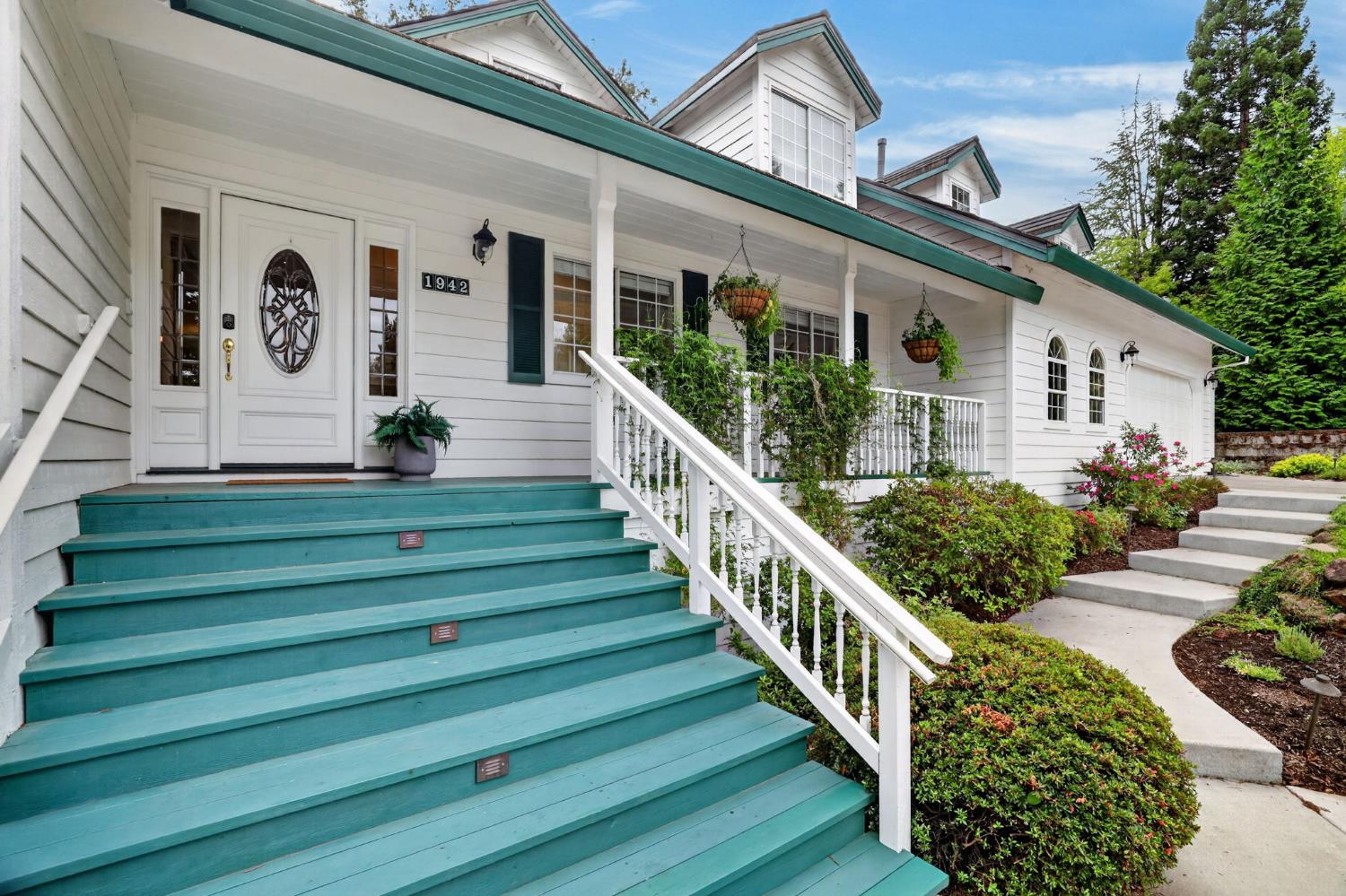 1942 Sheffield Drive