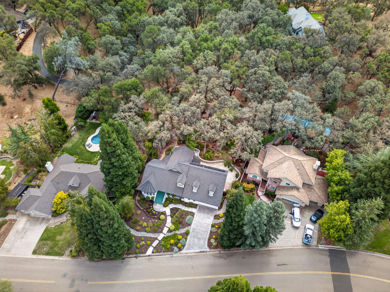 1942 Sheffield Drive