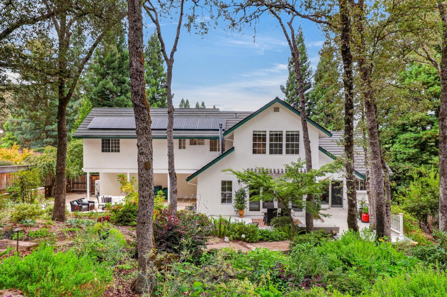 1942 Sheffield Drive