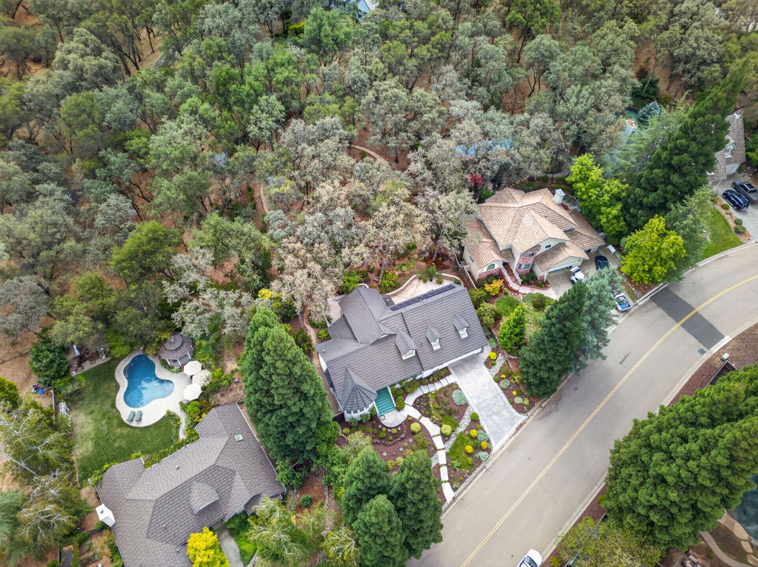 1942 Sheffield Drive