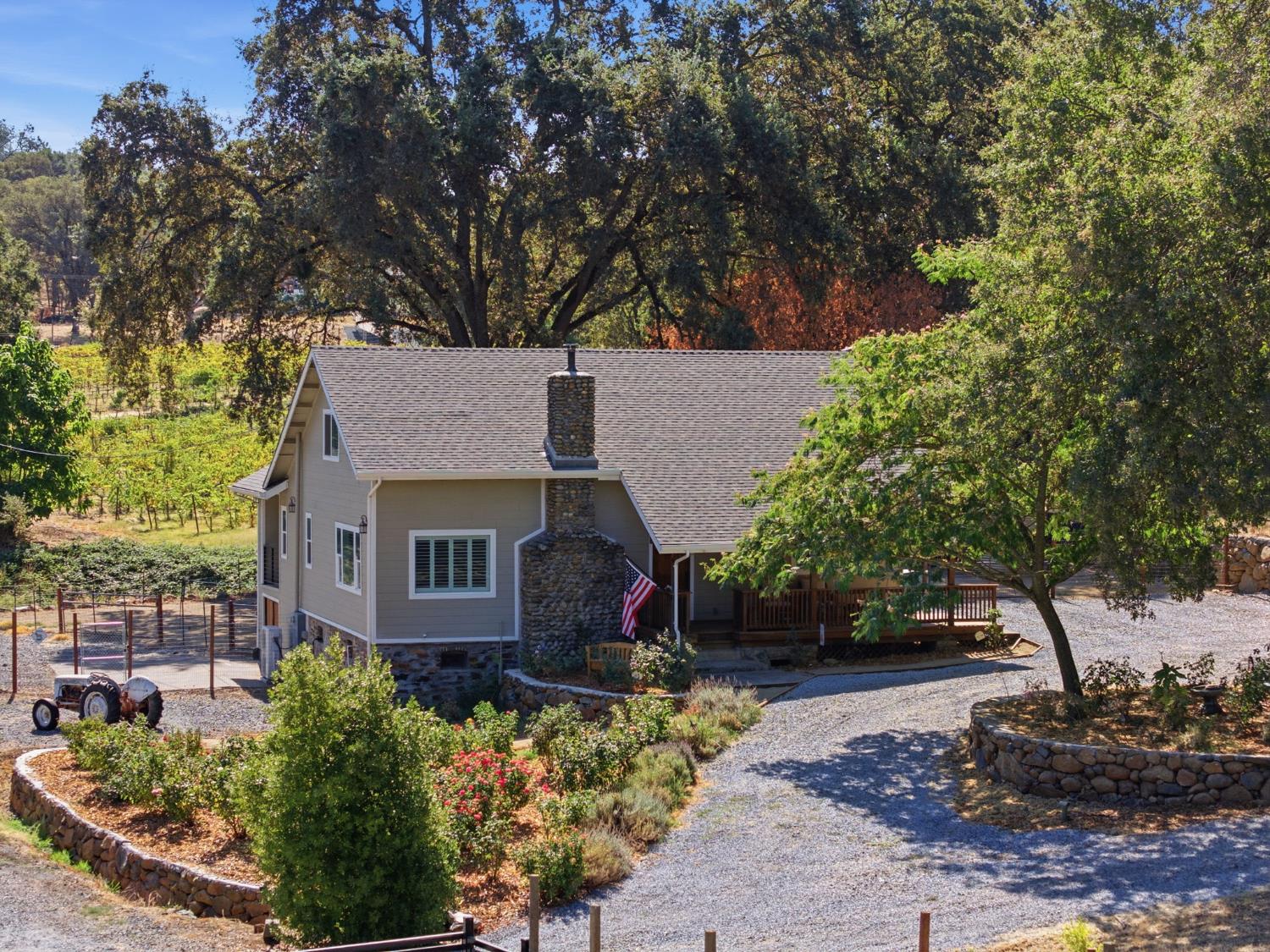 2402 Deer Valley Road