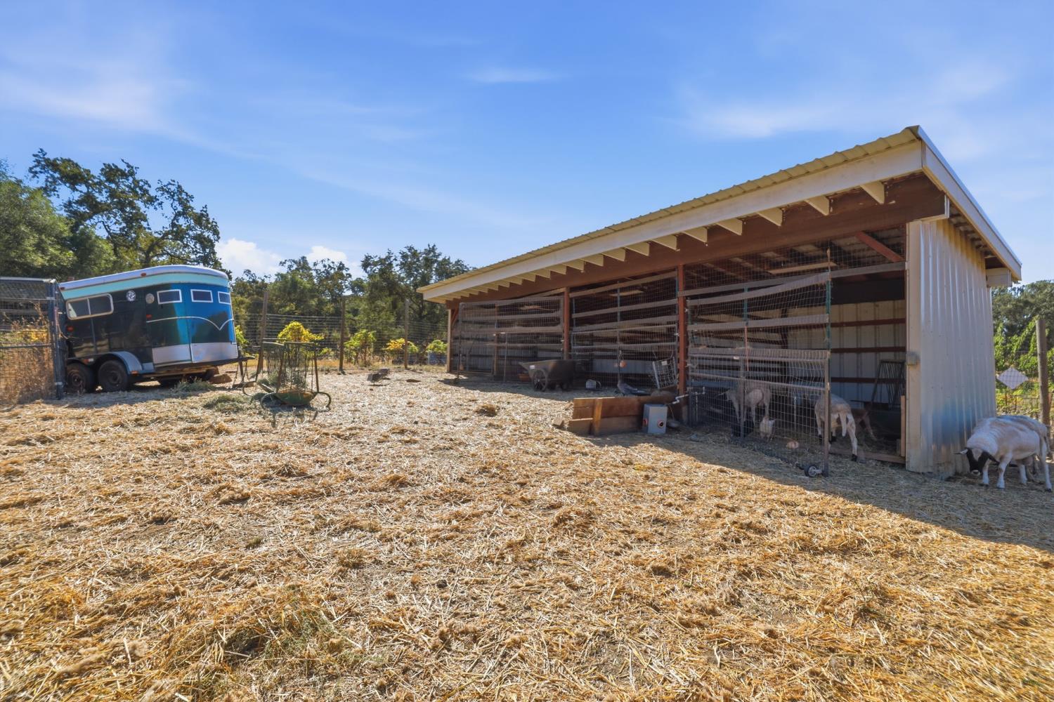2402 Deer Valley Road