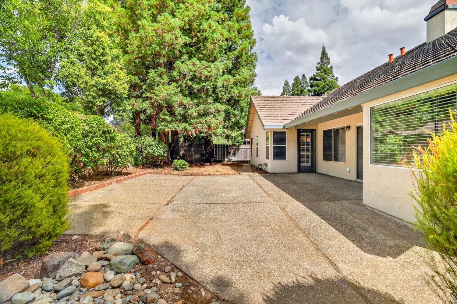 11445 Secrettown Court