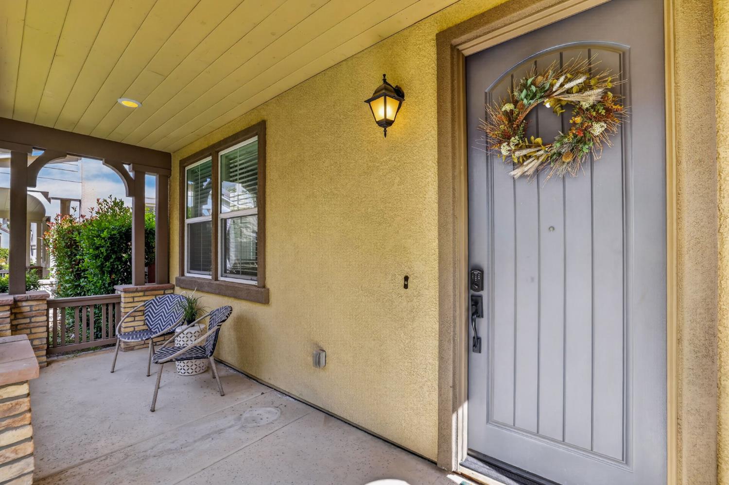 1589 Bonanza Lane
