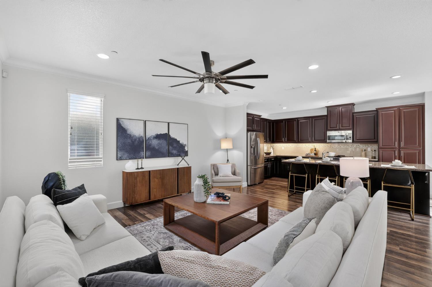 1589 Bonanza Lane