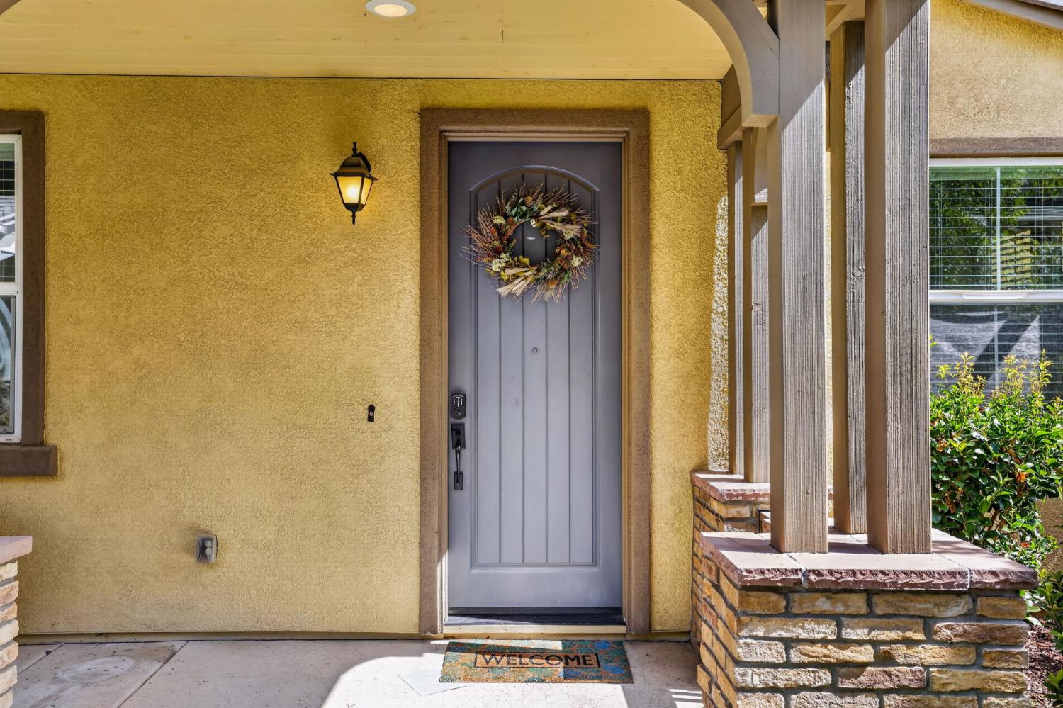 1589 Bonanza Lane