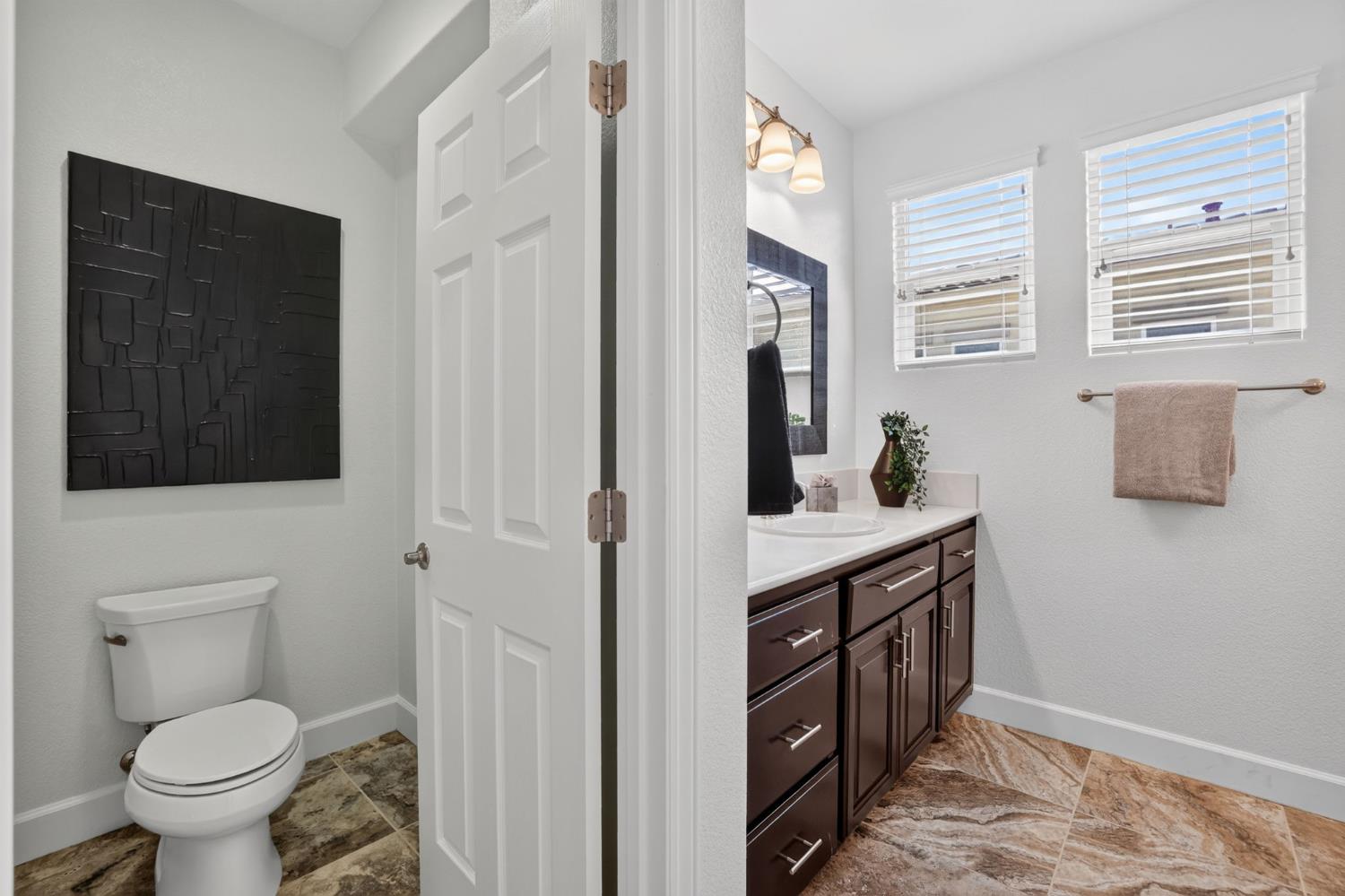 1589 Bonanza Lane