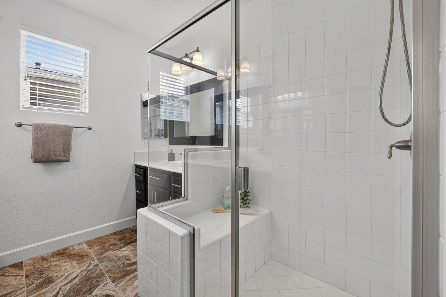 1589 Bonanza Lane