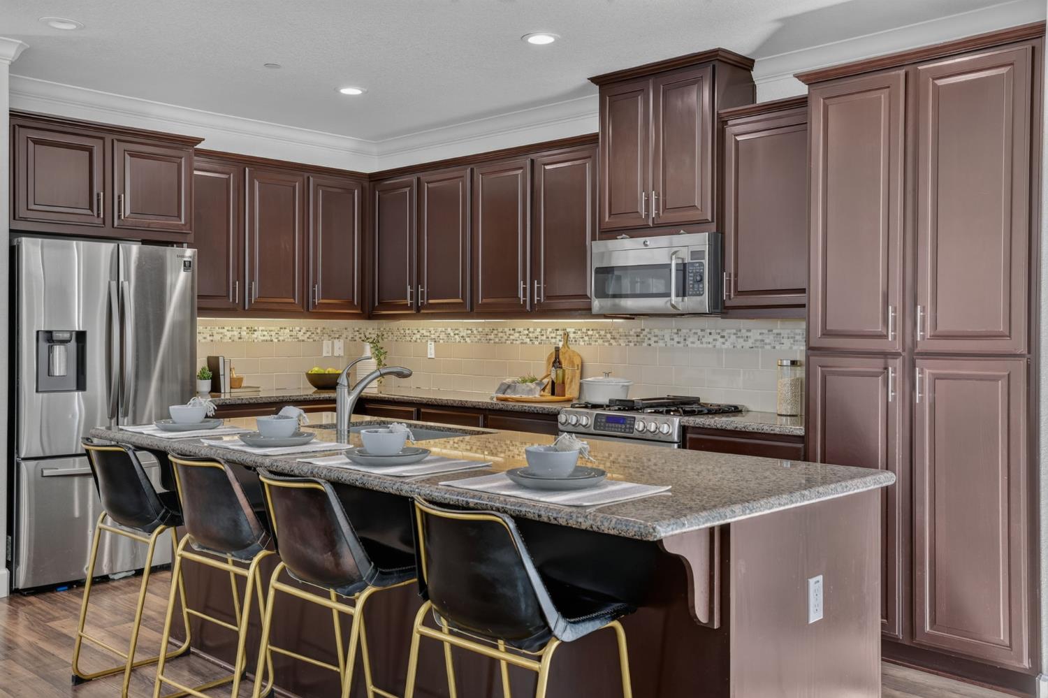 1589 Bonanza Lane