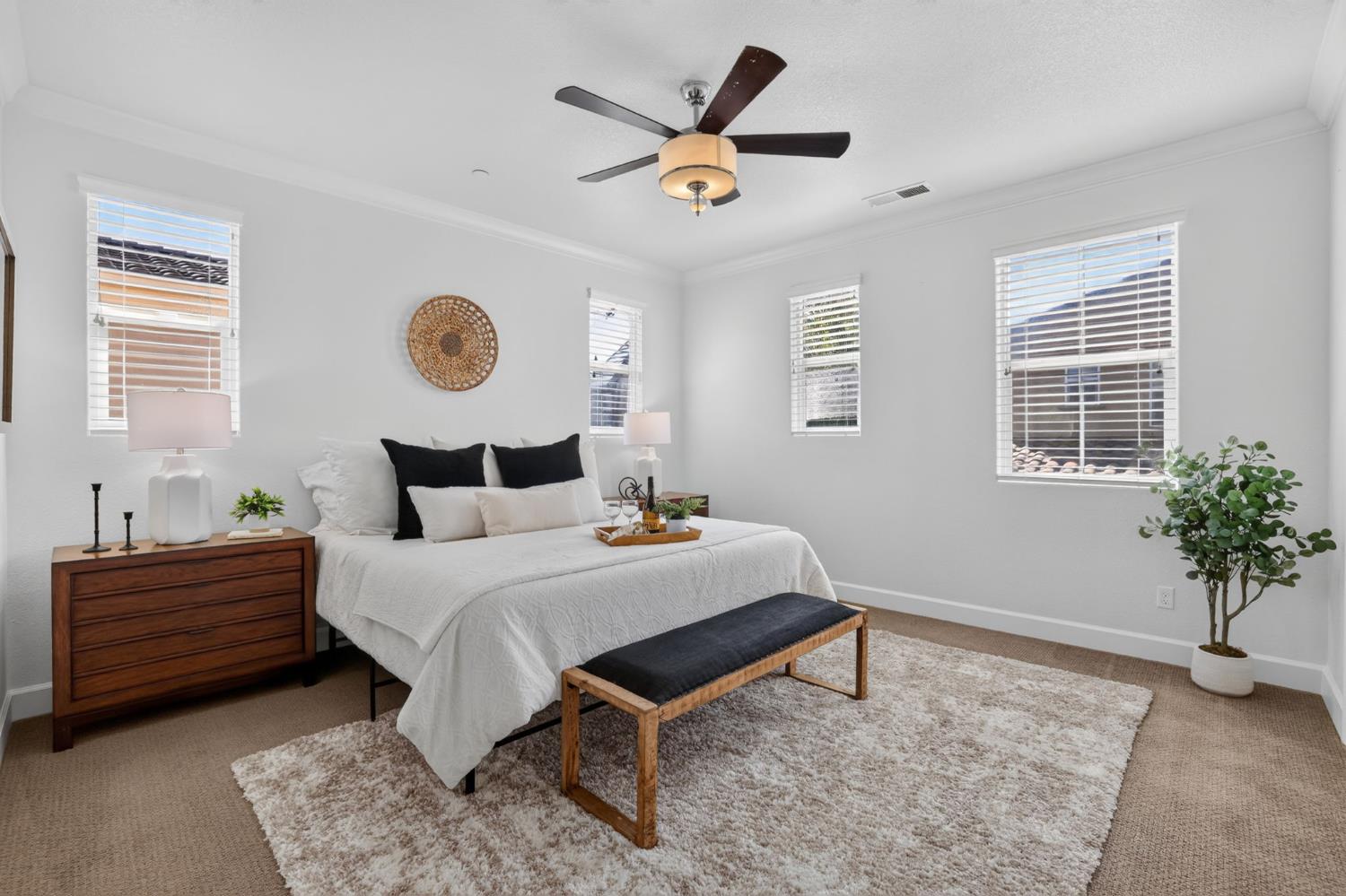 1589 Bonanza Lane