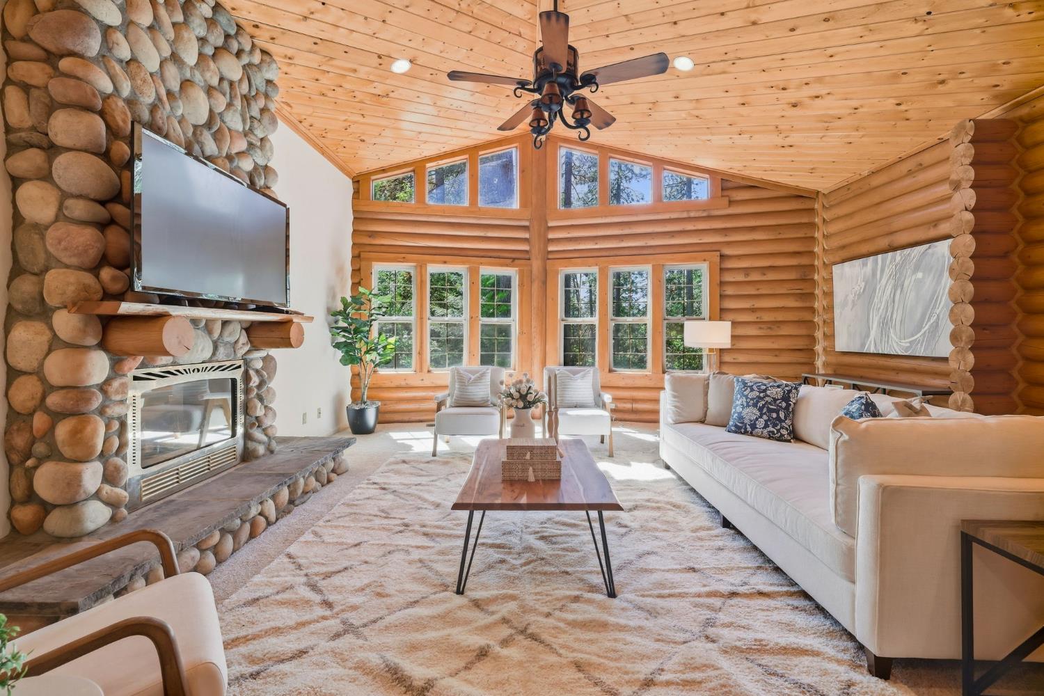 25980 Forest Knoll Court
