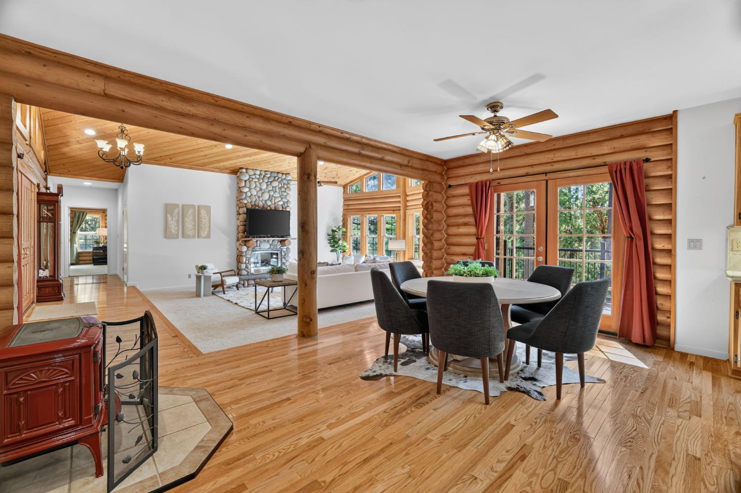 25980 Forest Knoll Court