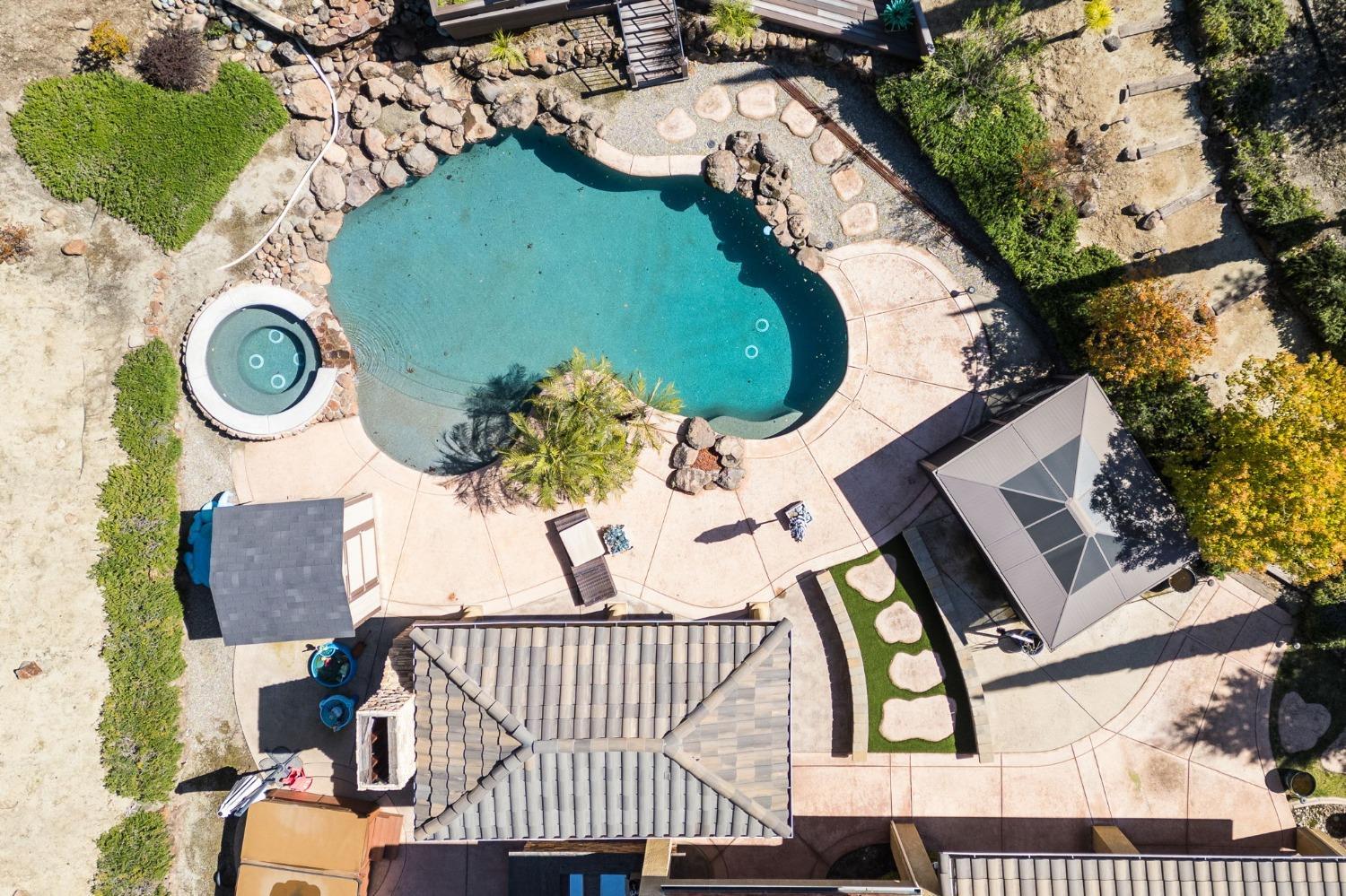 254 Canyon falls Drive