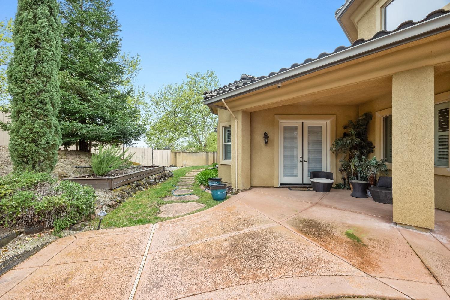 254 Canyon falls Drive