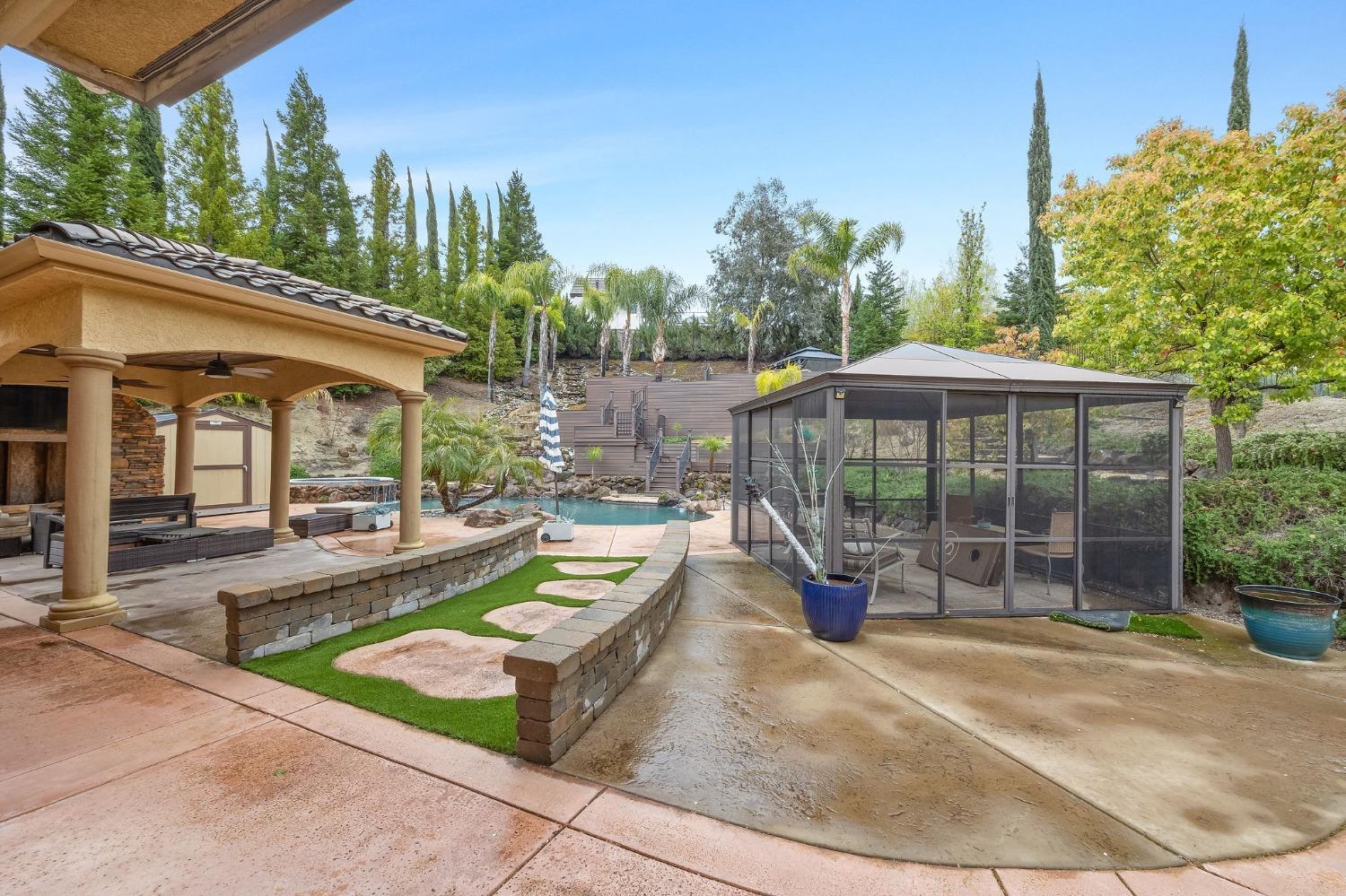 254 Canyon falls Drive