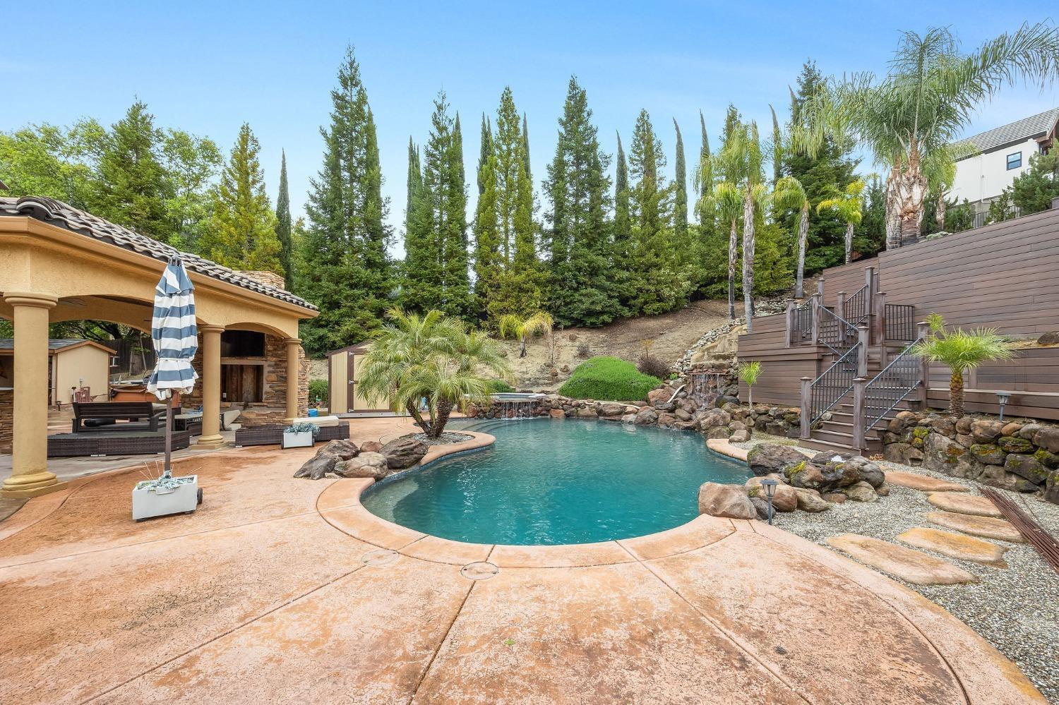 254 Canyon falls Drive