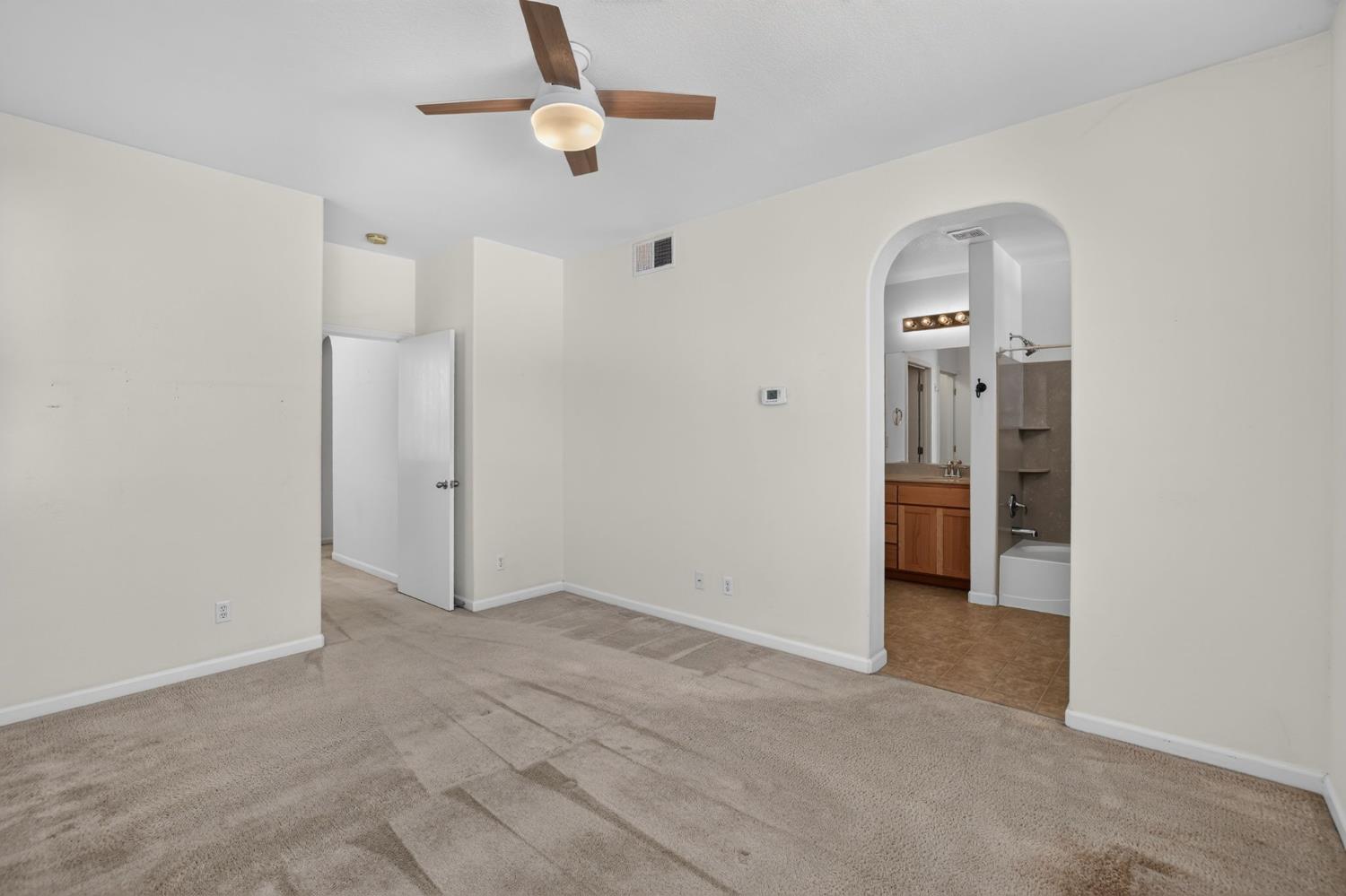 10937 Oakham Drive
