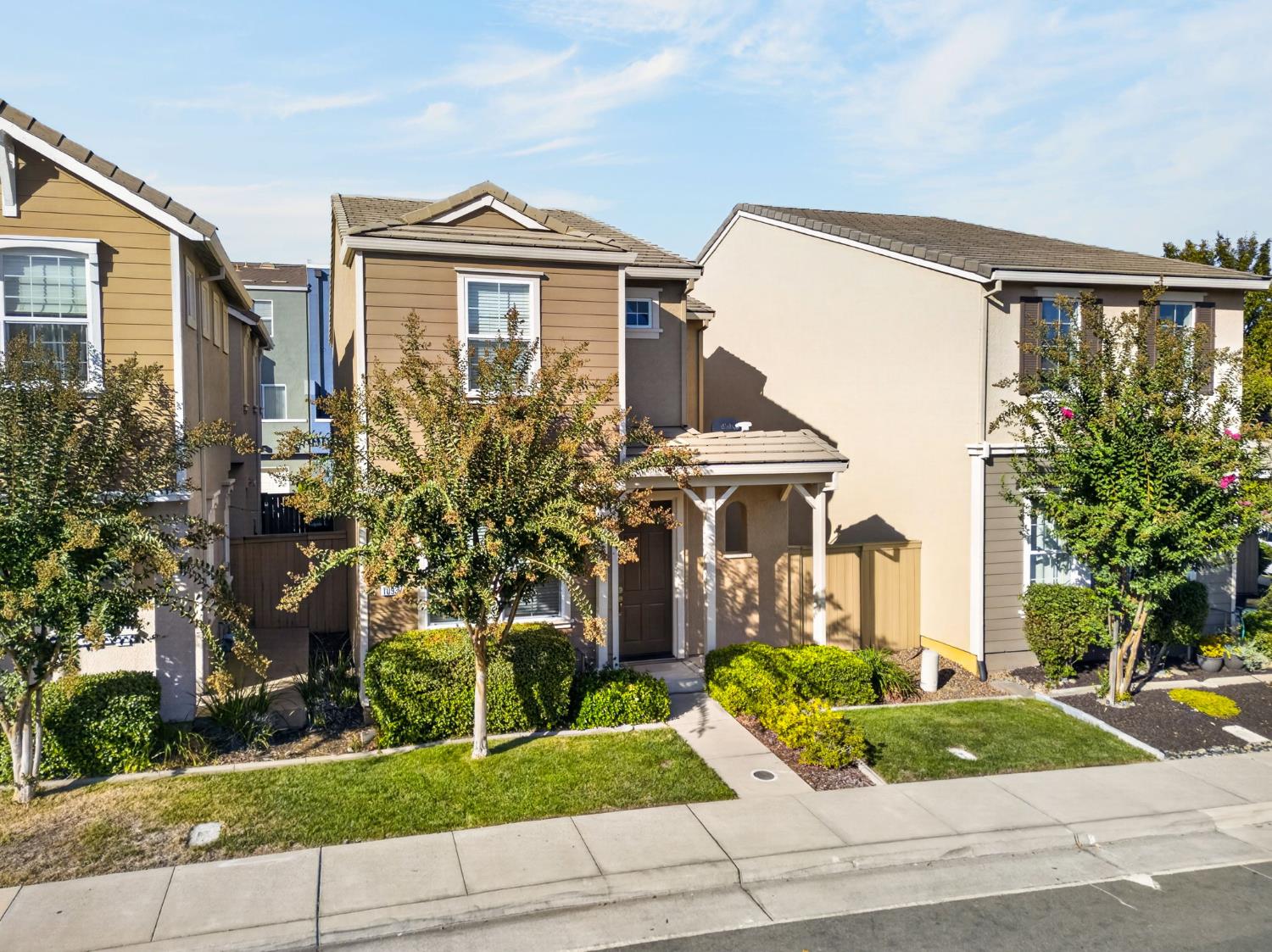 10937 Oakham Drive