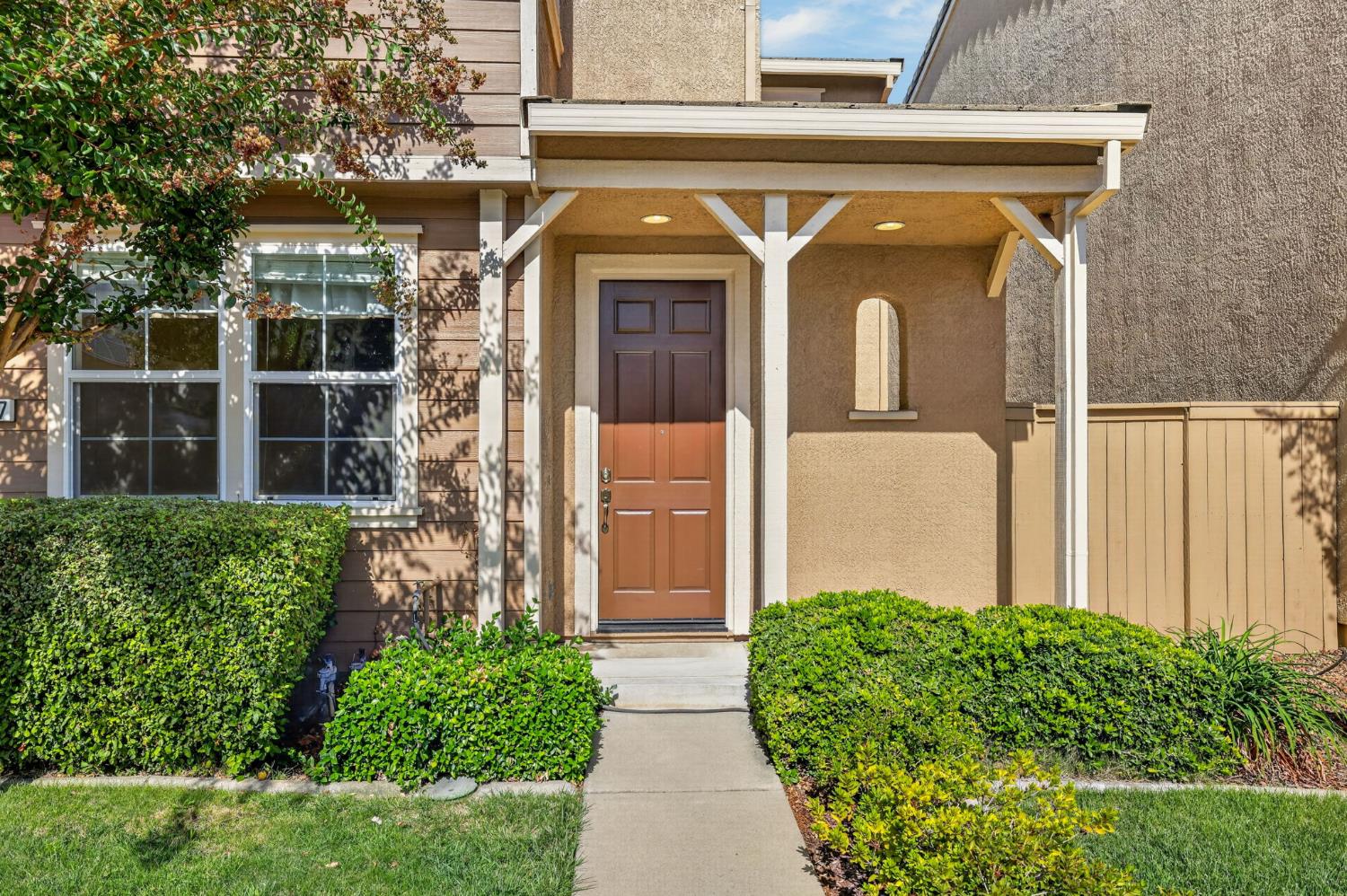 10937 Oakham Drive