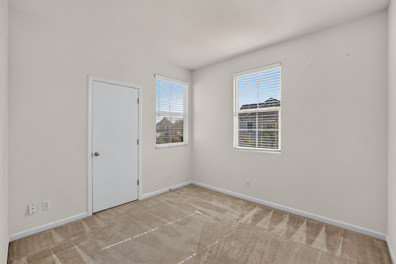 10937 Oakham Drive