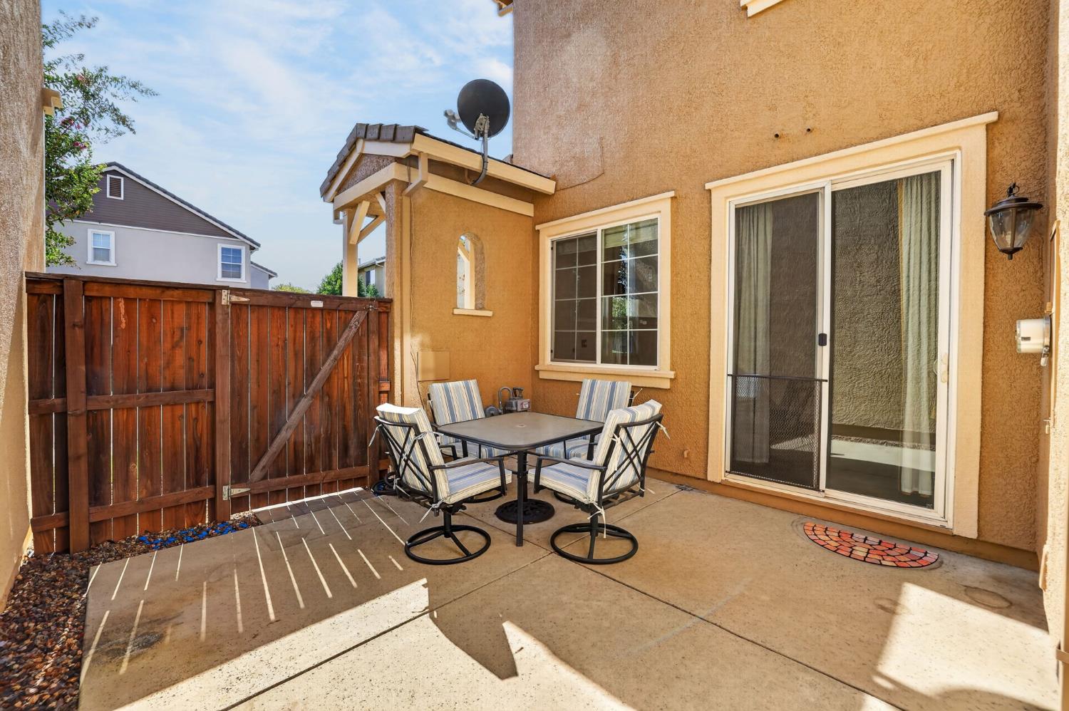 10937 Oakham Drive