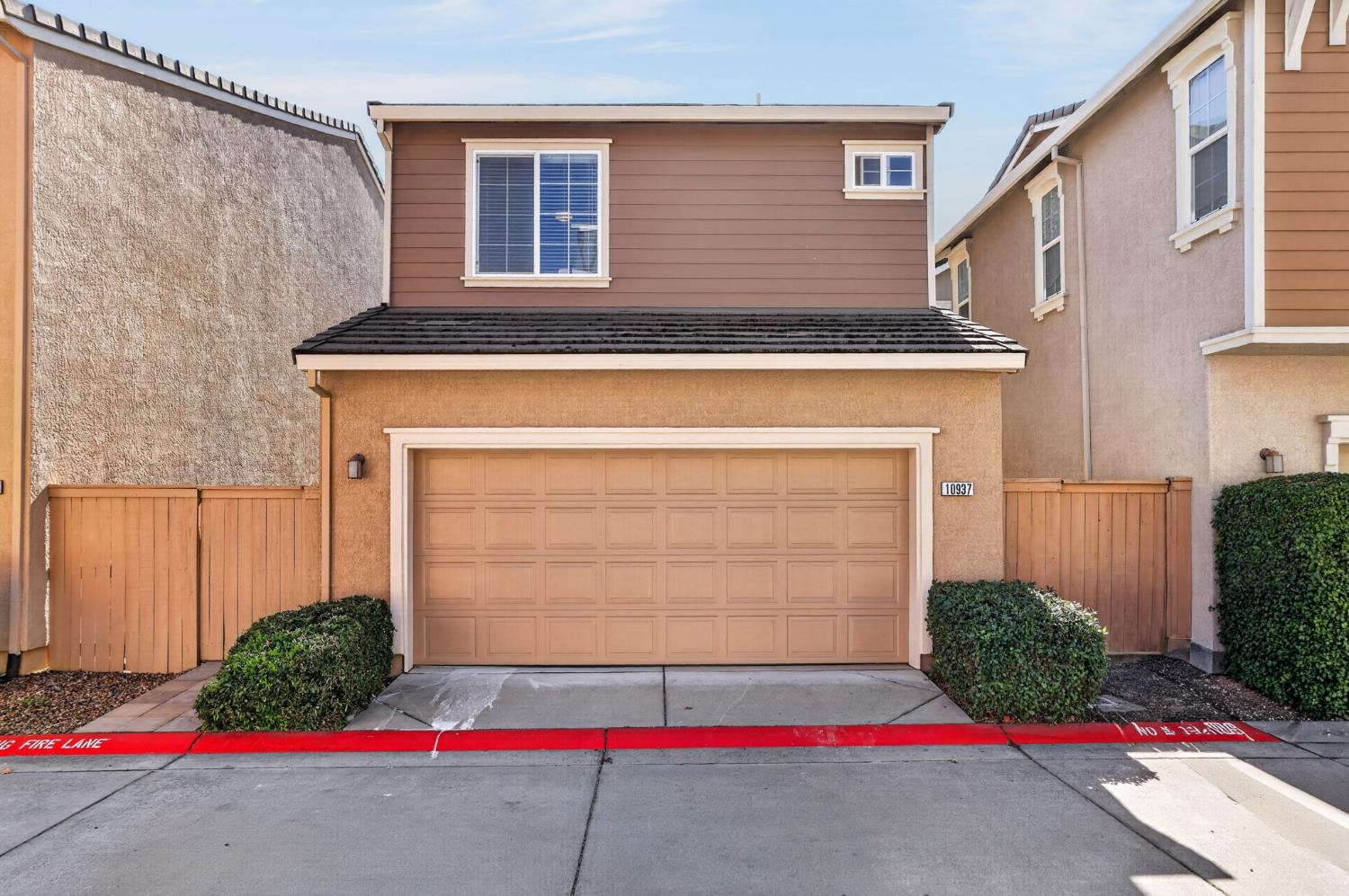 10937 Oakham Drive