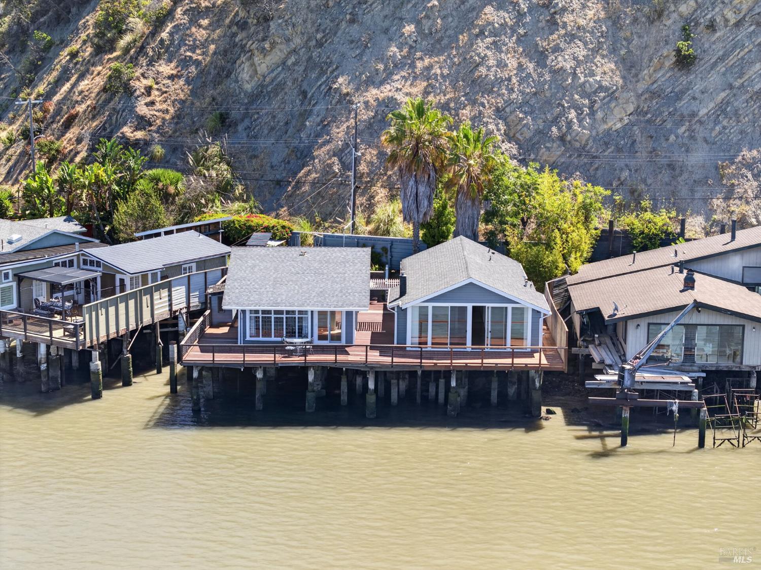 34 Sandy Beach Road