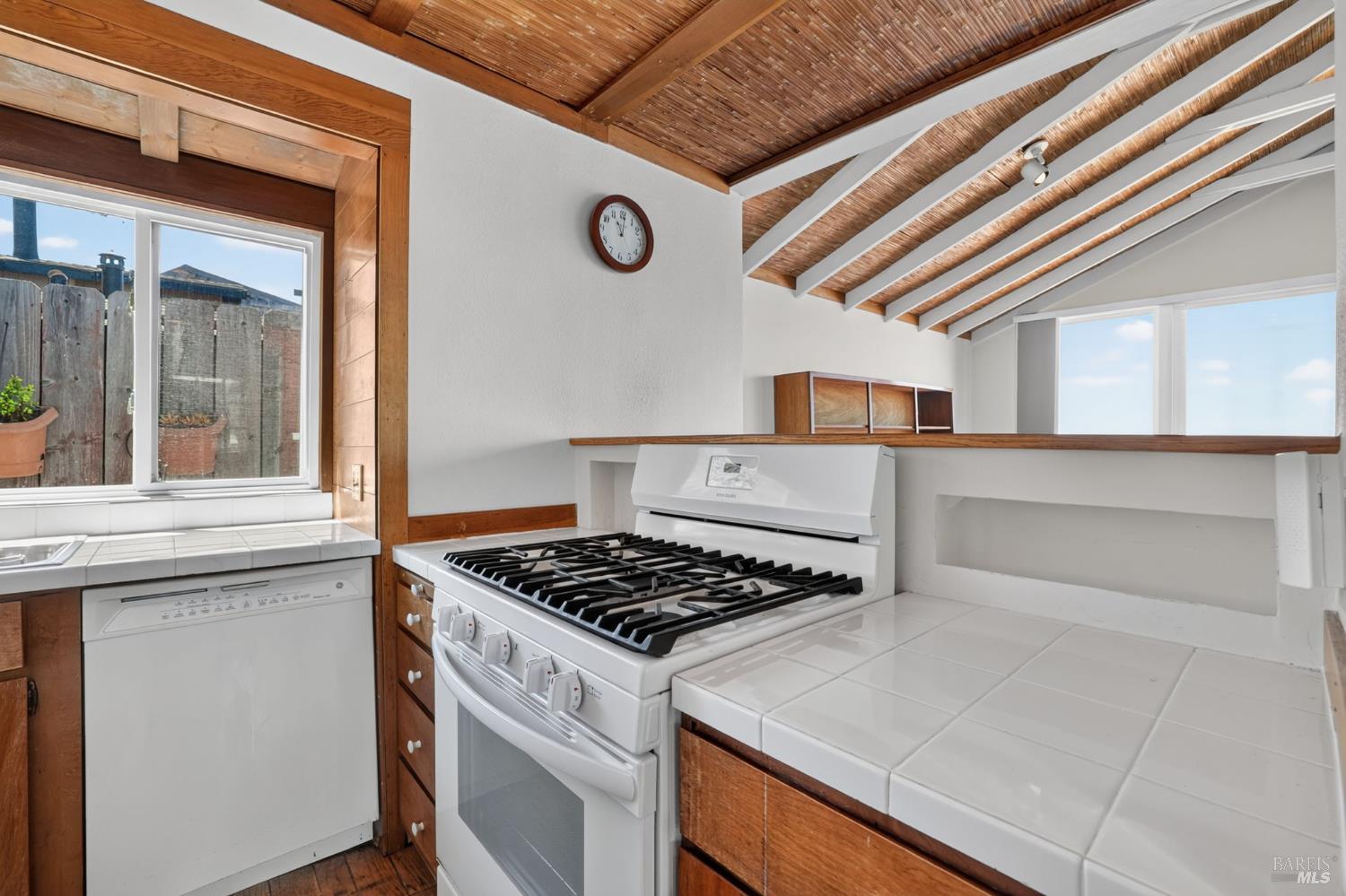 34 Sandy Beach Road