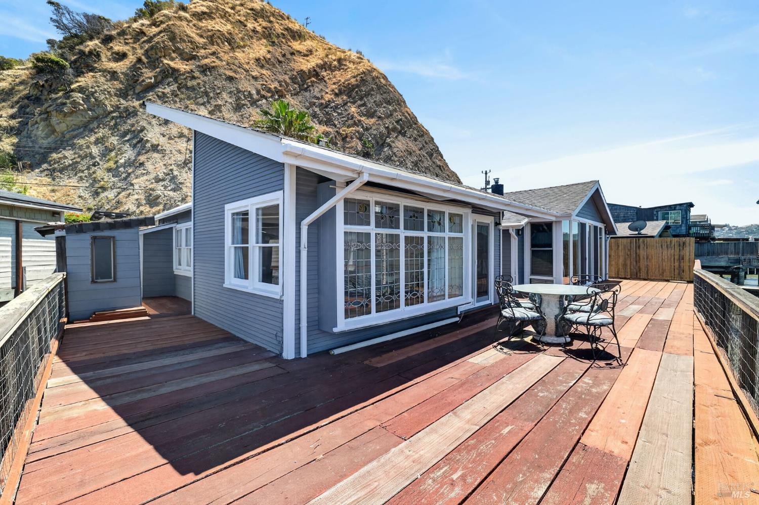 34 Sandy Beach Road