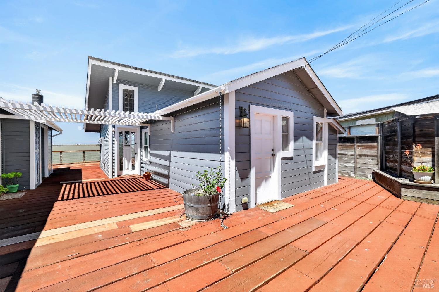 34 Sandy Beach Road