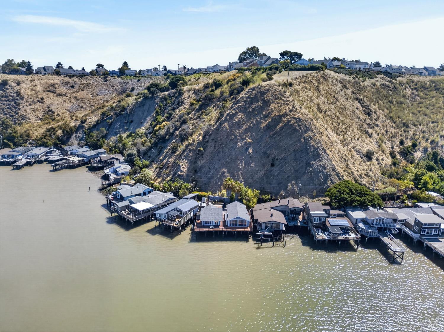 34 Sandy Beach Road
